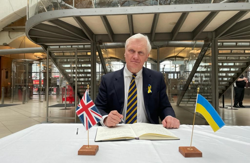 Graham Stuart MP Signs Ukraine Book of Solidarity