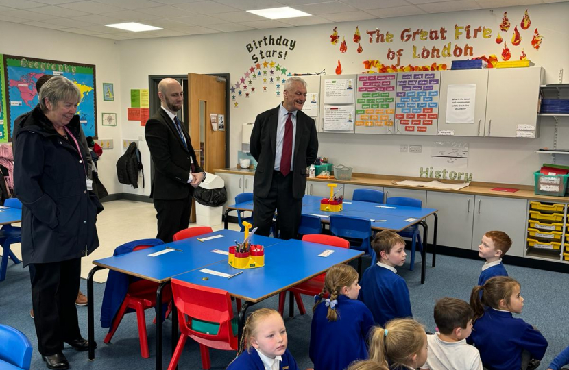 Graham Stuart MP visiting Withernsea Primary School.jpg